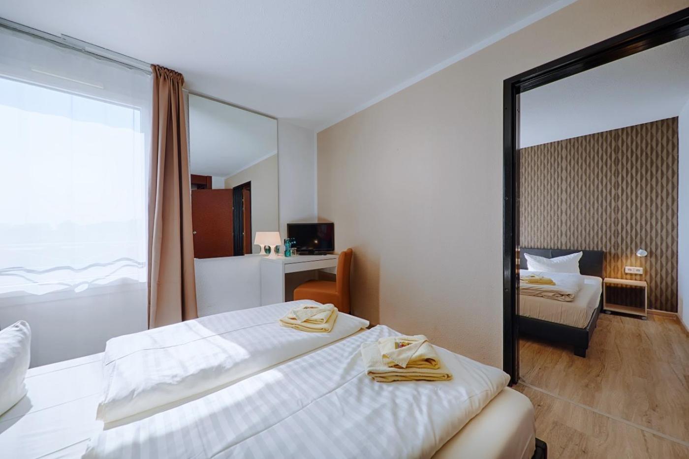 Regiohotel Leipzig West Шкойдиц Экстерьер фото