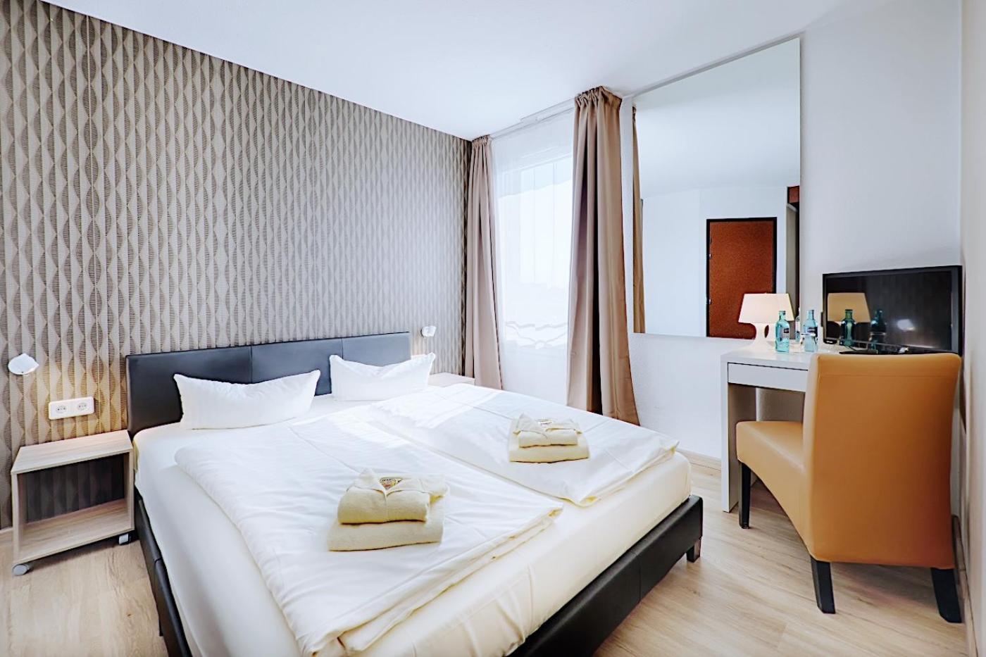 Regiohotel Leipzig West Шкойдиц Экстерьер фото