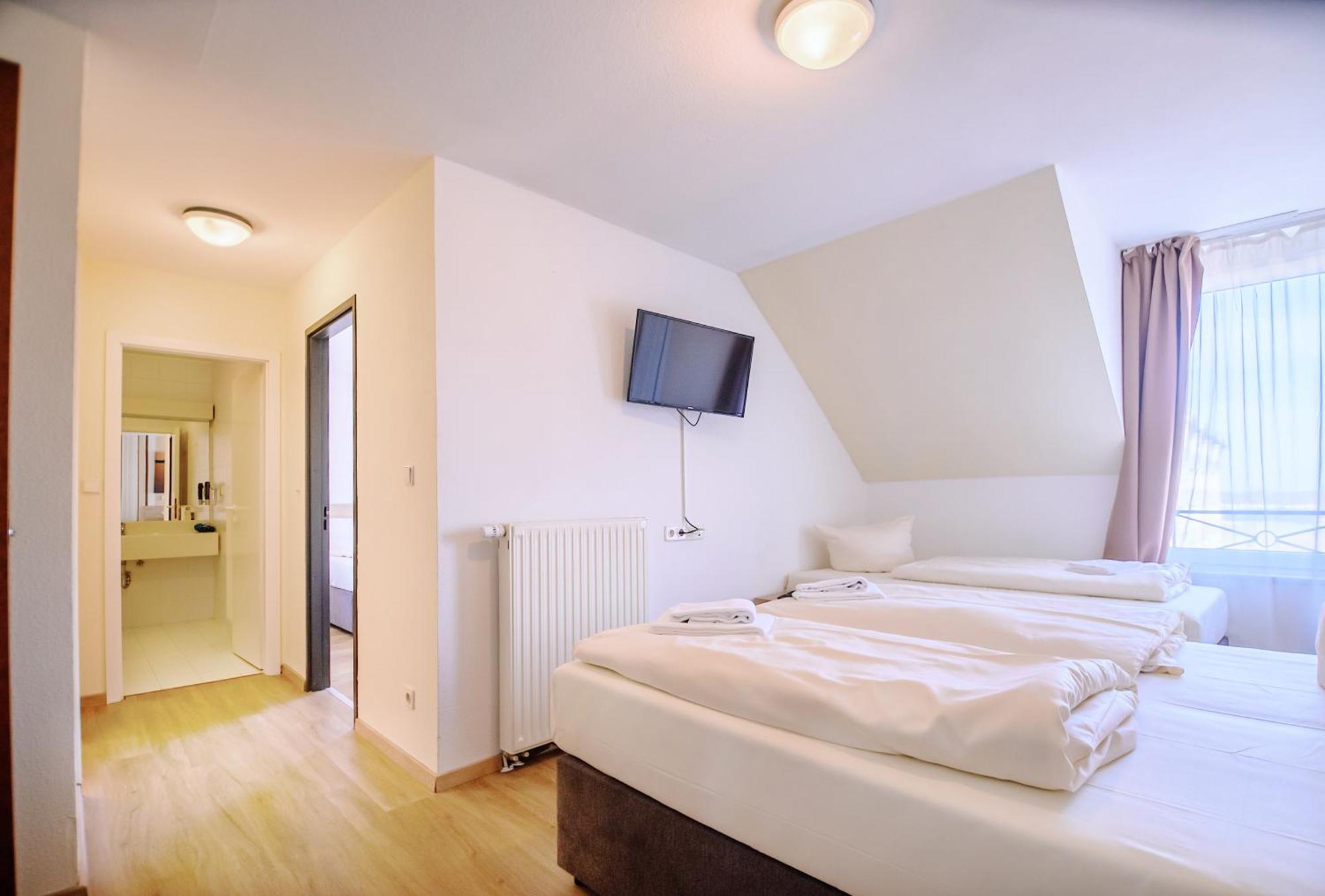 Regiohotel Leipzig West Шкойдиц Экстерьер фото